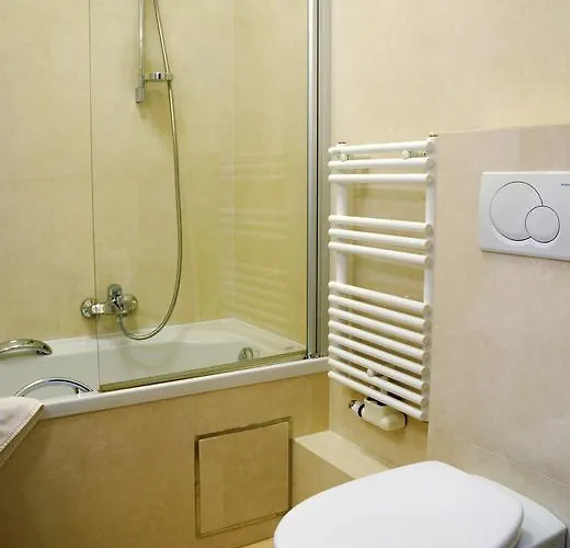 Les Bruyeres Ξενοδοχείο